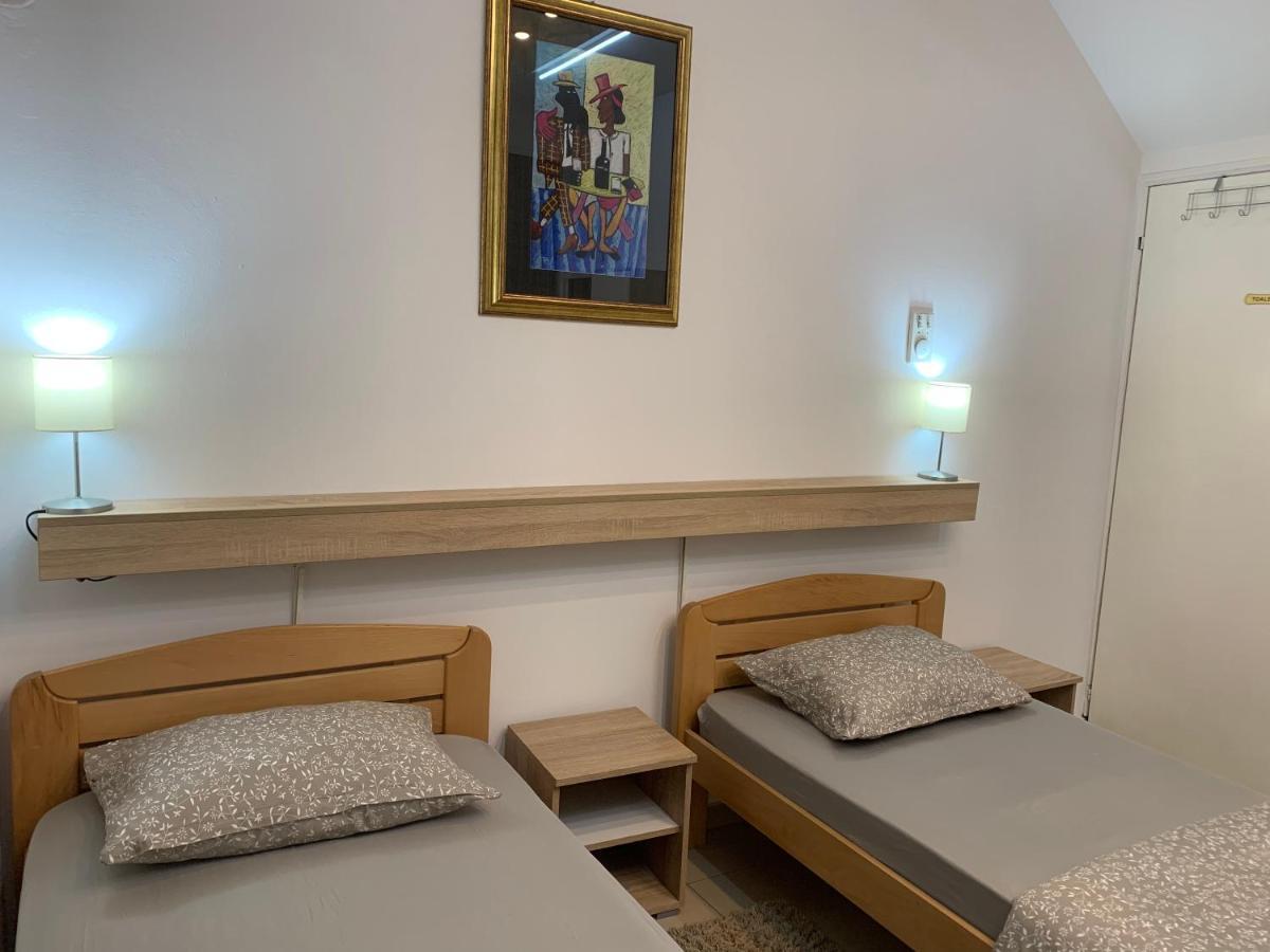 Guesthouse Vladimir & Ana Pančevo Екстериор снимка