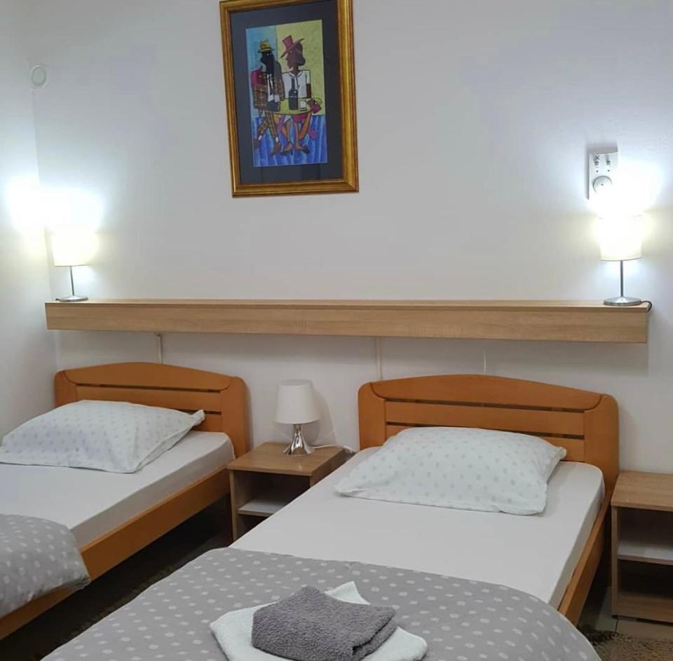 Guesthouse Vladimir & Ana Pančevo Екстериор снимка