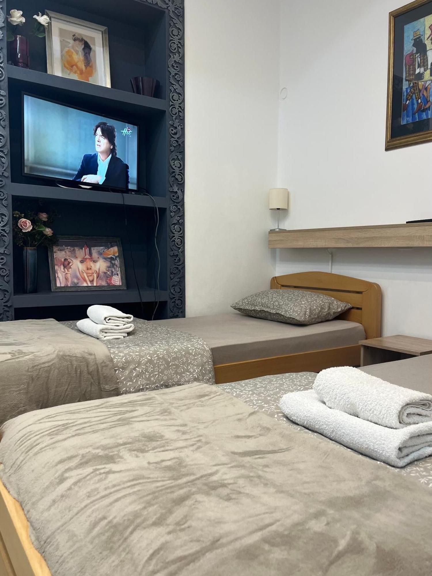 Guesthouse Vladimir & Ana Pančevo Екстериор снимка